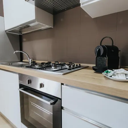 Lenoci Apartment